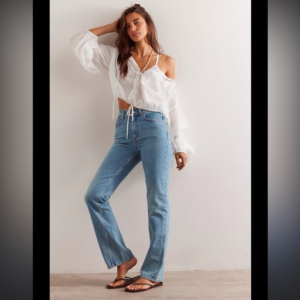 We The Free Light Blue Straight Leg Jeans